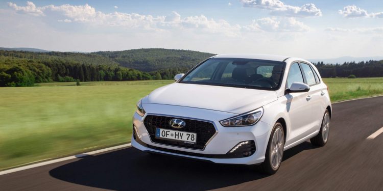 Hyundai i30 e i30 SW recebem novos diesel e actualizações no design em 2019! 18