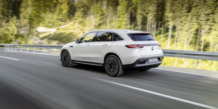 Depois do EQC aguardam-se mais 9 automóveis eléctricos na gama Mercedes! 25