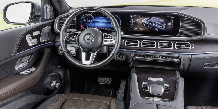 Mercedes GLE revelado com novo design e mais tecnologia! 67