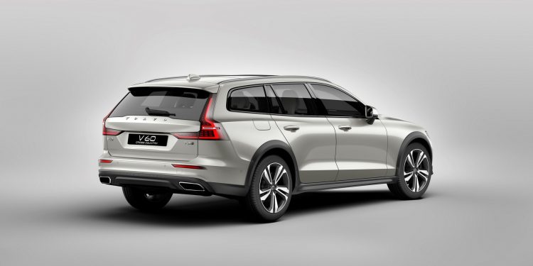 Esta é a nova Volvo V60 Cross Country! 19