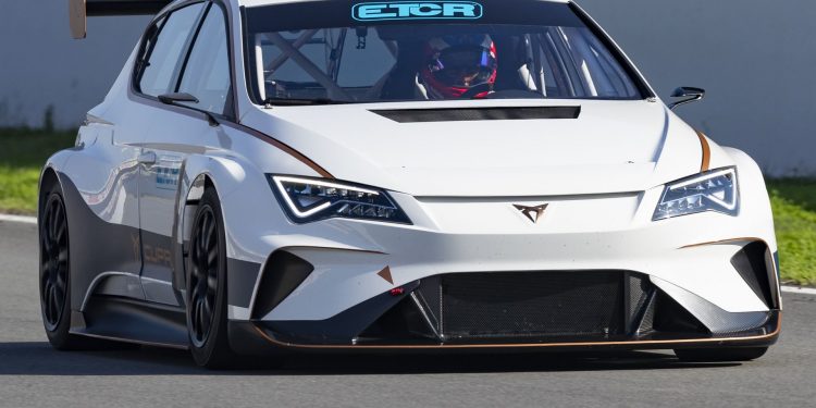 Cupra e-Racer representa uma nova Era nas corridas de Turismo! (Vídeo) 17