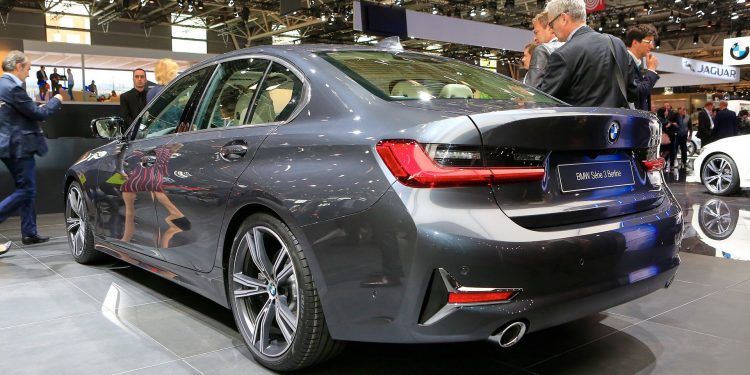 Este é o novo BMW Série 3! 102