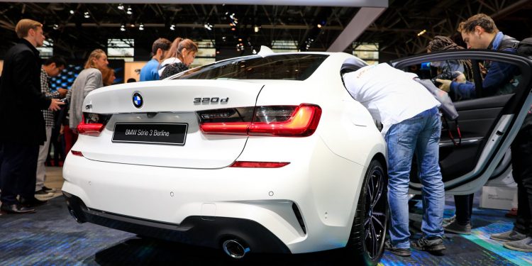 Este é o novo BMW Série 3! 117