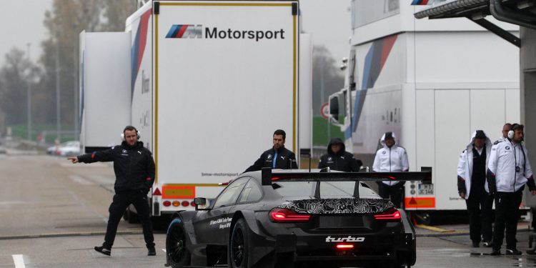 BMW M4 DTM com motor 2.0 Litros de 4 cilindros Turbo! 16