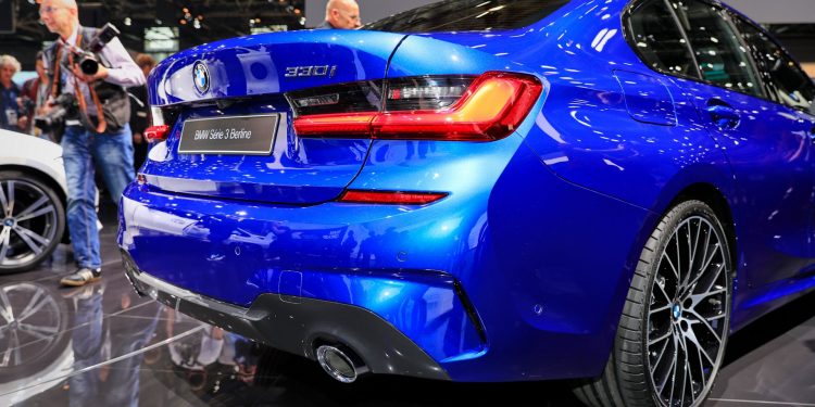 Este é o novo BMW Série 3! 195