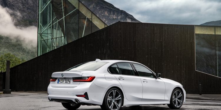 Este é o novo BMW Série 3! 109