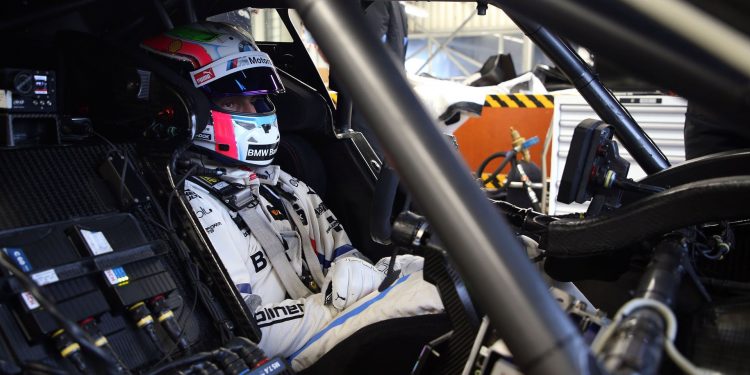 BMW M4 DTM com motor 2.0 Litros de 4 cilindros Turbo! 15