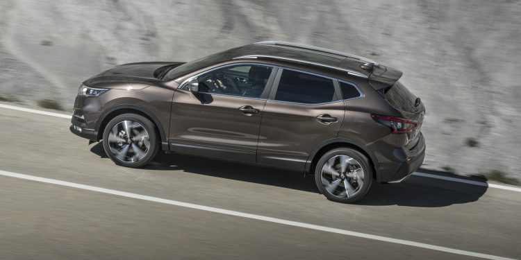 Nissan Qashqai recebe novos motores, nova caixa automática e novo sistema de navegação e multimédia! 25