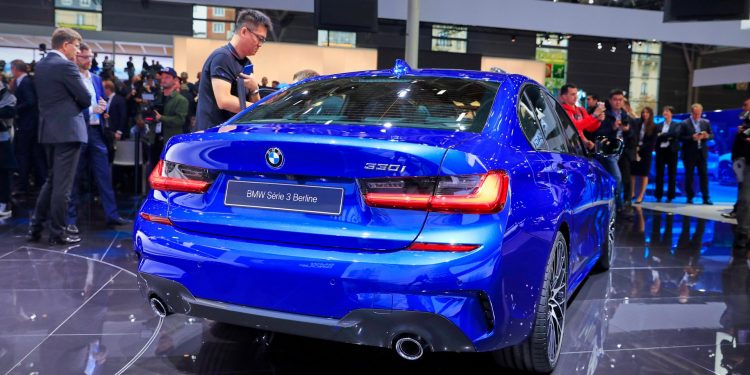 Este é o novo BMW Série 3! 158