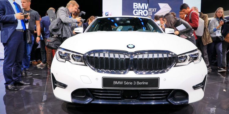 Este é o novo BMW Série 3! 129