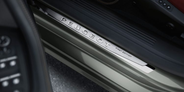 Peugeot 508 SW First Edition aparece no salão de Paris! 27