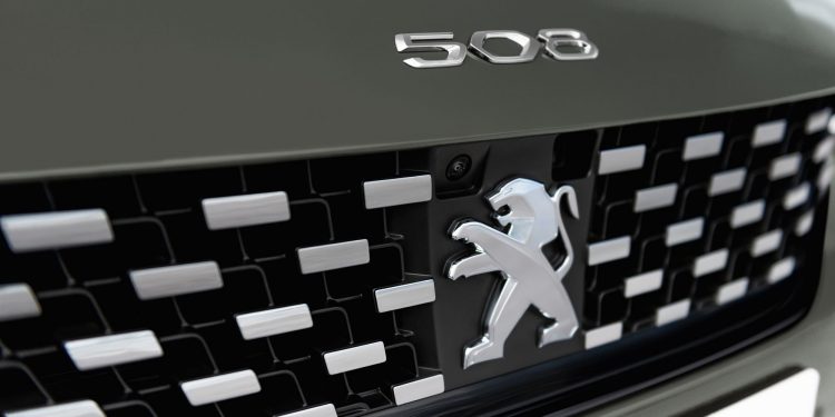 Peugeot 508 SW First Edition aparece no salão de Paris! 19
