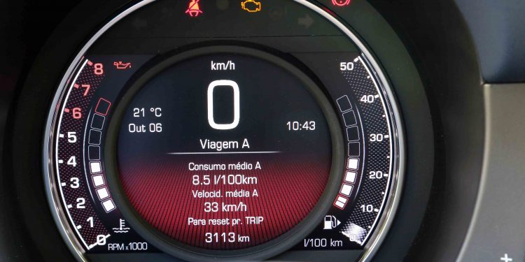 Abarth 695 Rivale: Requinte e Performance! 30