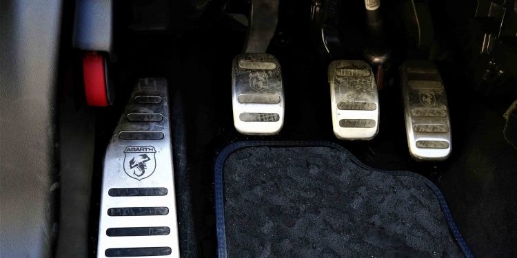 Abarth 695 Rivale: Requinte e Performance! 63