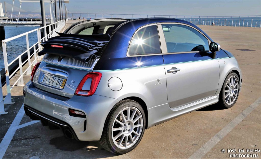 Abarth 695 Rivale: Requinte e Performance! 19