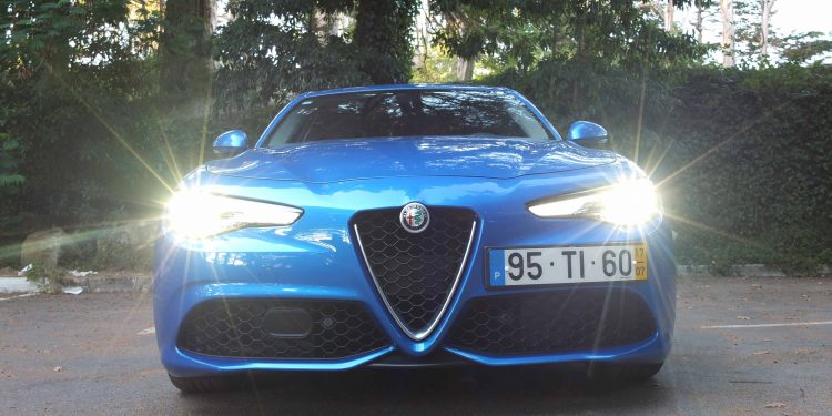 Alfa Romeo Giulia Veloce 2.2 JTDM 210CV: Insano Romance! 60
