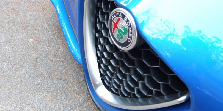 Alfa Romeo Giulia Veloce 2.2 JTDM 210CV: Insano Romance! 57