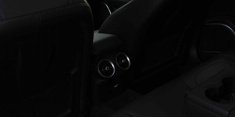 Alfa Romeo Giulia Veloce 2.2 JTDM 210CV: Insano Romance! 38