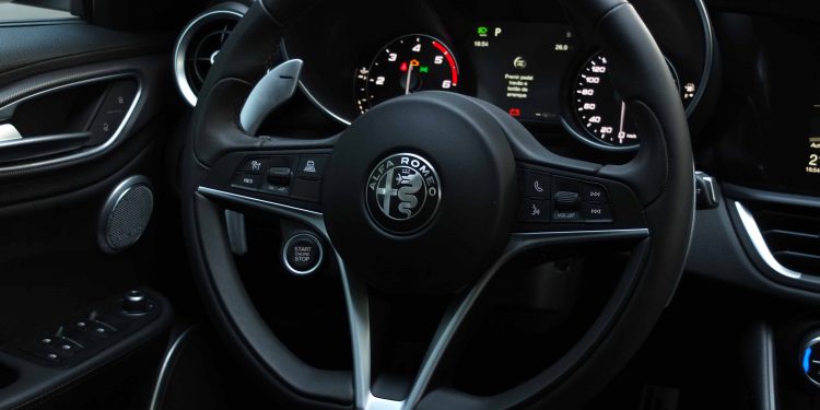 Alfa Romeo Giulia Veloce 2.2 JTDM 210CV: Insano Romance! 34