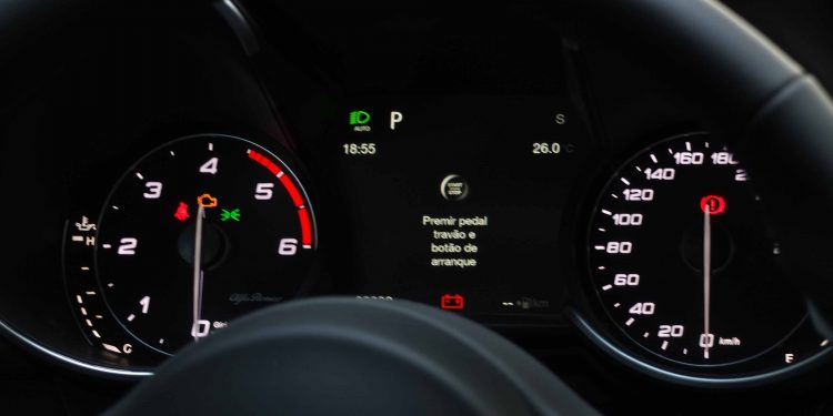 Alfa Romeo Giulia Veloce 2.2 JTDM 210CV: Insano Romance! 27