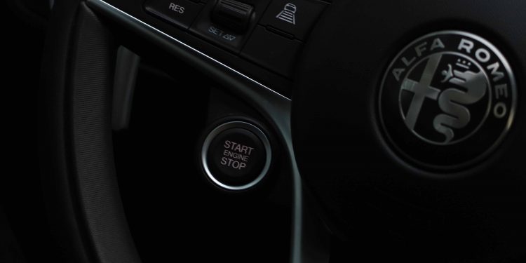 Alfa Romeo Giulia Veloce 2.2 JTDM 210CV: Insano Romance! 23