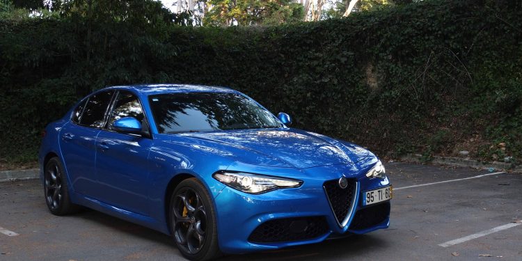 Alfa Romeo Giulia Veloce 2.2 JTDM 210CV: Insano Romance! 63