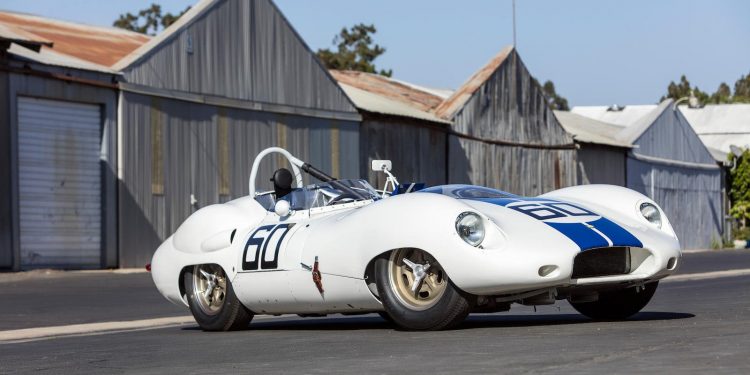 Lister Jaguar de 1959 que foi conduzido por Stiriling Moss vai a leilão! 19