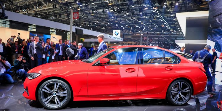 Este é o novo BMW Série 3! 83