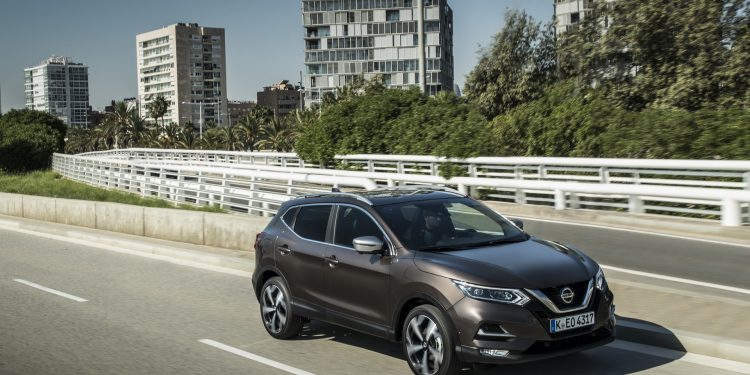 Nissan Qashqai recebe novos motores, nova caixa automática e novo sistema de navegação e multimédia! 47