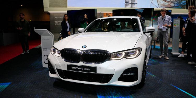 Este é o novo BMW Série 3! 57