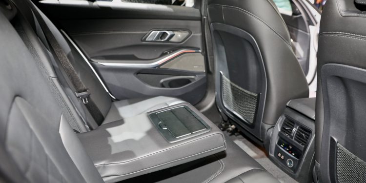 Este é o novo BMW Série 3! 64