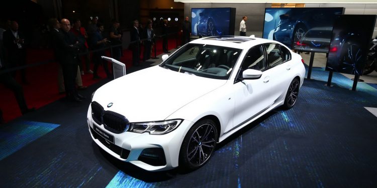 Este é o novo BMW Série 3! 56