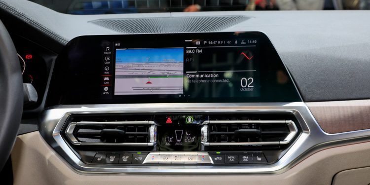 Este é o novo BMW Série 3! 50