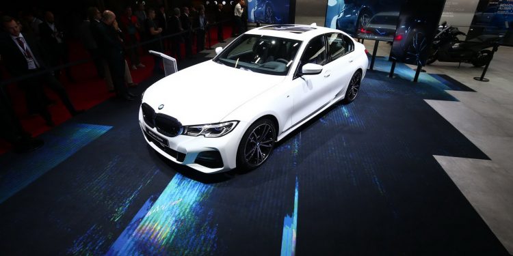 Este é o novo BMW Série 3! 35