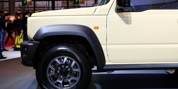 Novo Suzuki Jimny no salão automóvel de Paris! 15