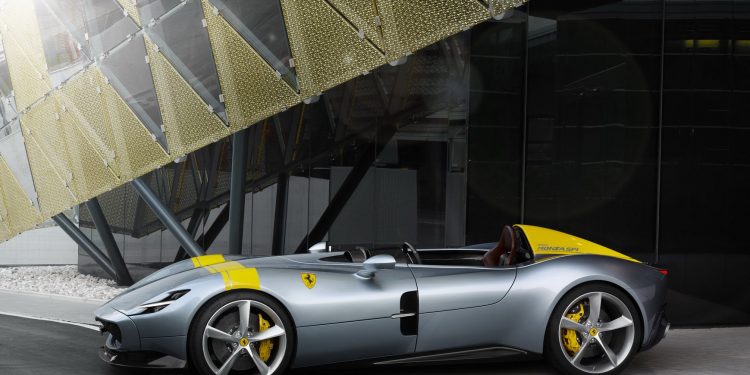 Está à venda uma "encomenda" para os Ferrari SP1/SP2! 23