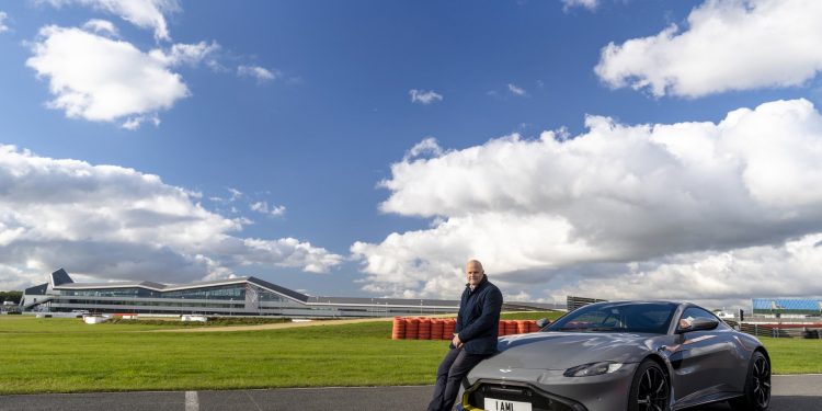 Aston Martin abre novo centro de testes em Silverstone! 17