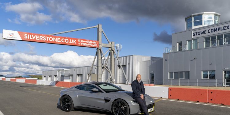 Aston Martin abre novo centro de testes em Silverstone! 18