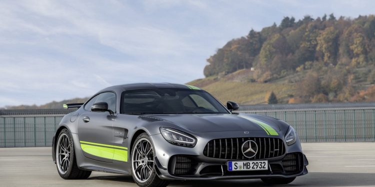 Mercedes AMG GT R Pro revelado no salão de Los Angeles! 20