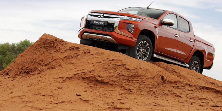 Mitsubishi L200 com design renovado e novos argumentos! 53 Mitsubishi L200 com design renovado e novos argumentos! 53