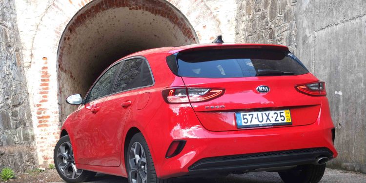KIA CEED 1.6 CRDi TX DCT 7: Uma compra segura! 63
