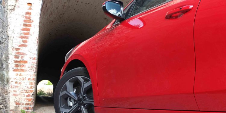 KIA CEED 1.6 CRDi TX DCT 7: Uma compra segura! 62