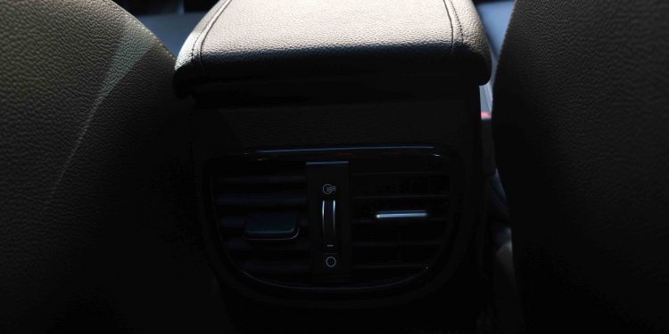 KIA CEED 1.6 CRDi TX DCT 7: Uma compra segura! 49