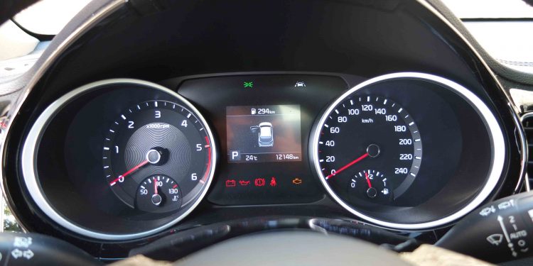 KIA CEED 1.6 CRDi TX DCT 7: Uma compra segura! 37