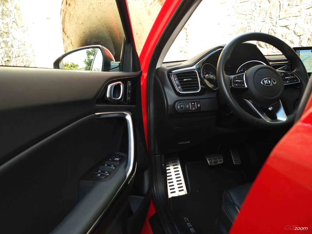 KIA CEED 1.6 CRDi TX DCT 7: Uma compra segura! 23