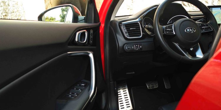 KIA CEED 1.6 CRDi TX DCT 7: Uma compra segura! 39