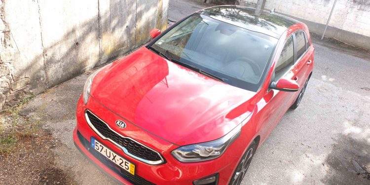 KIA CEED 1.6 CRDi TX DCT 7: Uma compra segura! 25