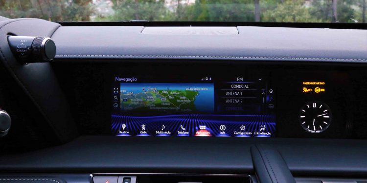 Lexus LC 500 Hybrid Luxury: Um GT Electrizante! 47 Lexus LC 500 Hybrid Luxury: Um GT Electrizante! 47