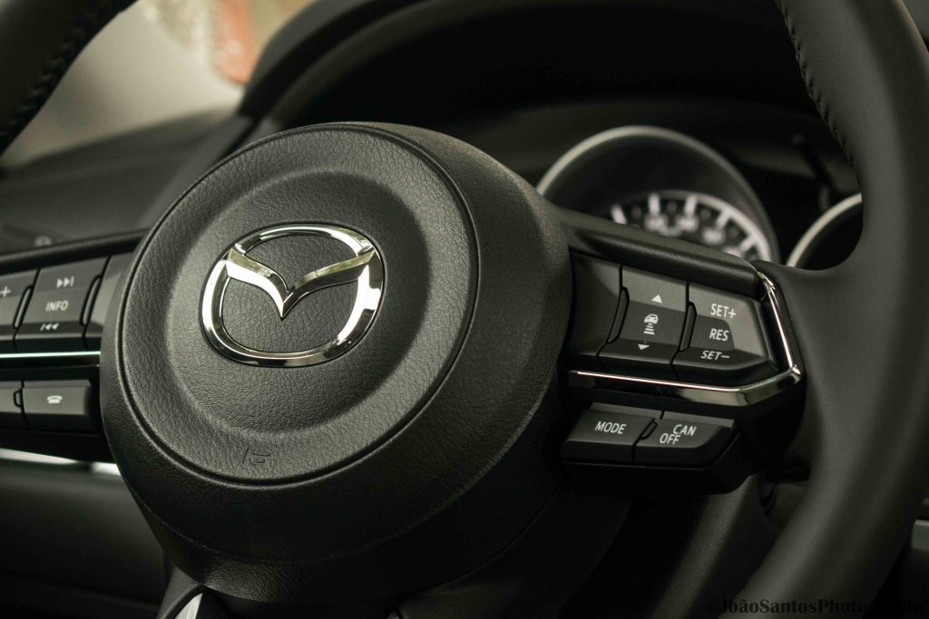 Mazda CX-5 2.2 SKYACTIV Excellence AT AWD: Elegância e Aventura! 24