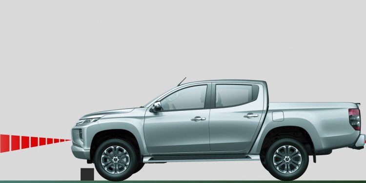 Mitsubishi L200 com design renovado e novos argumentos! 23 Mitsubishi L200 com design renovado e novos argumentos! 23